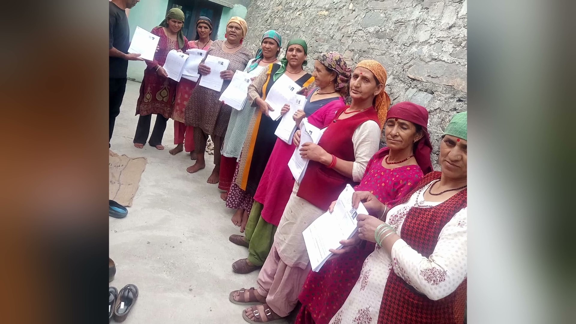 हरिद्वार में मतदाता जागरूकता के लिए स्वीप वाहन रवाना