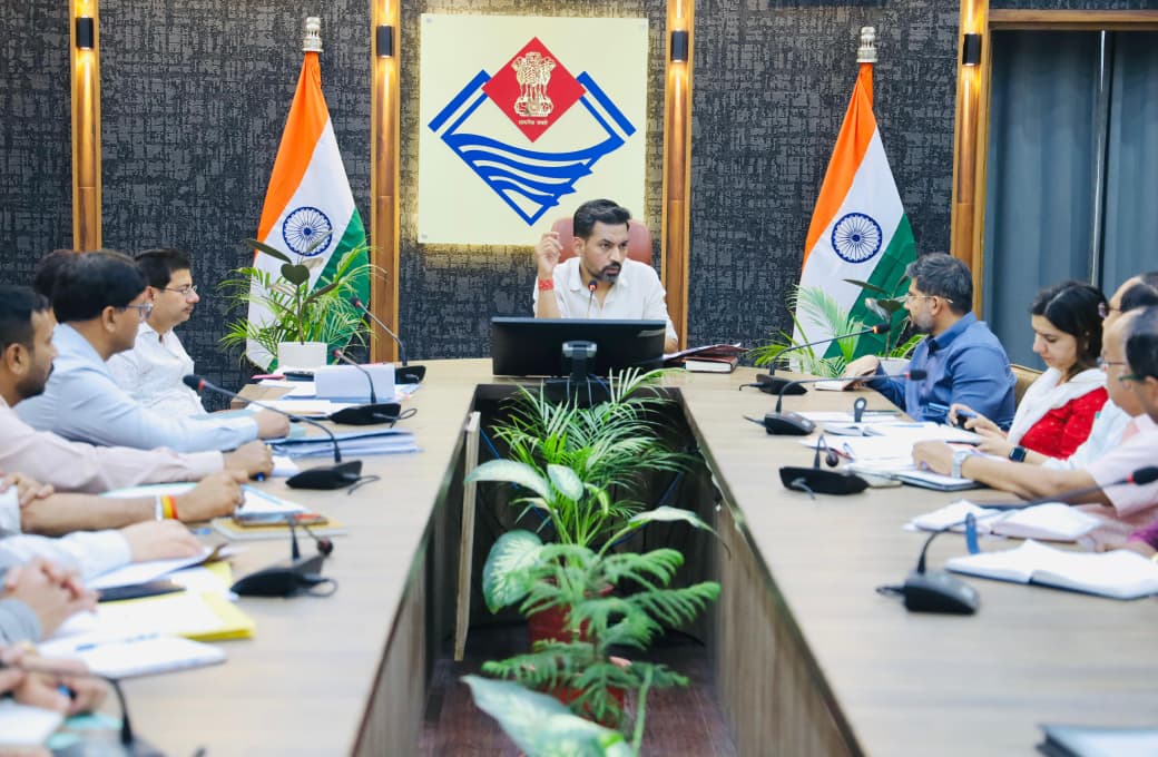 नशे की सप्लाई चेन तोड़ने एवं जागरूकता अभियान को जन-आंदोलन बनाने पर डीएम ने दिया जोर