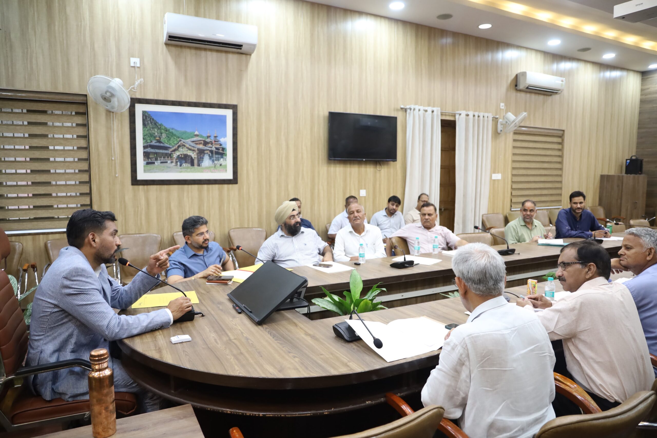 लोकतंत्र की मजबूती के लिए राजनीतिक दलों का सहयोग जरूरी, बीएलओ-बीएलए समन्वय से होगा शत-प्रतिशत लक्ष्य हासिल