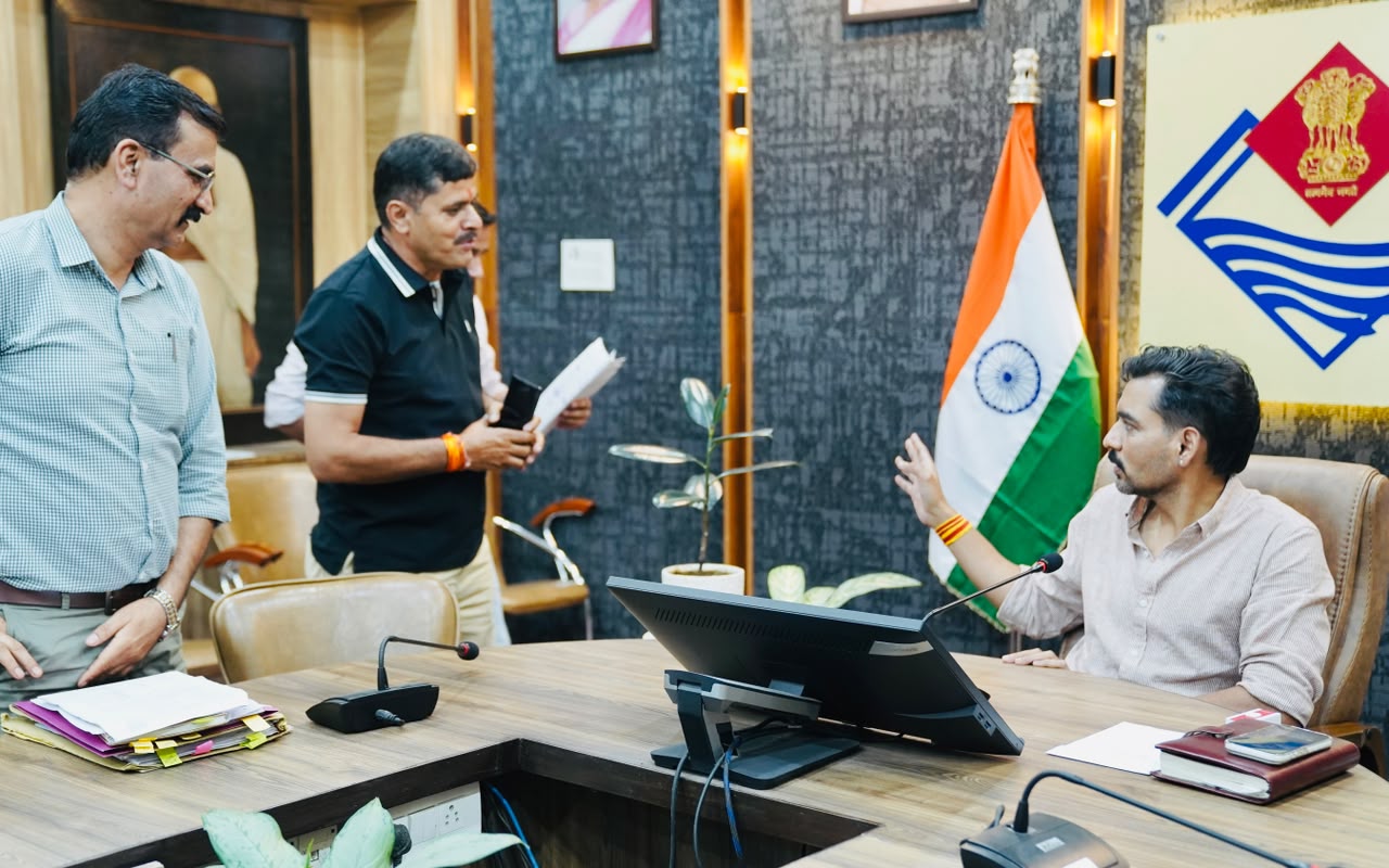 बुक्सा जनजाति बहुल गांवों को शत-प्रतिशत योजनाओं से आच्छादित करने के निर्देश